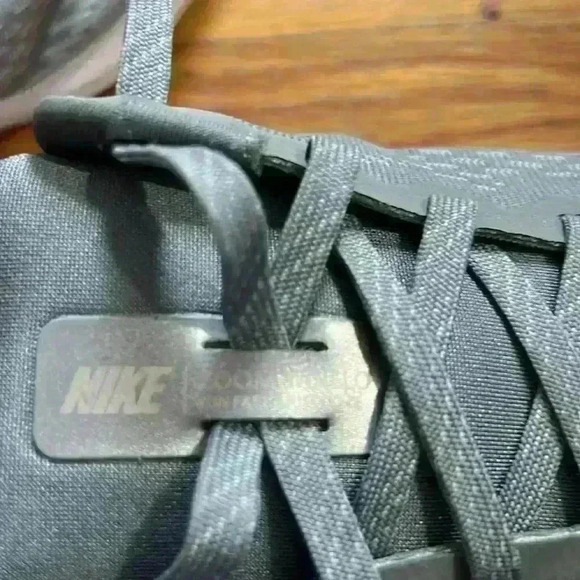 Nike‎ AQ8228-002 Zoom Winflo Gray Low Top Running Shoes Women's US 11 - Picture 7 of 8